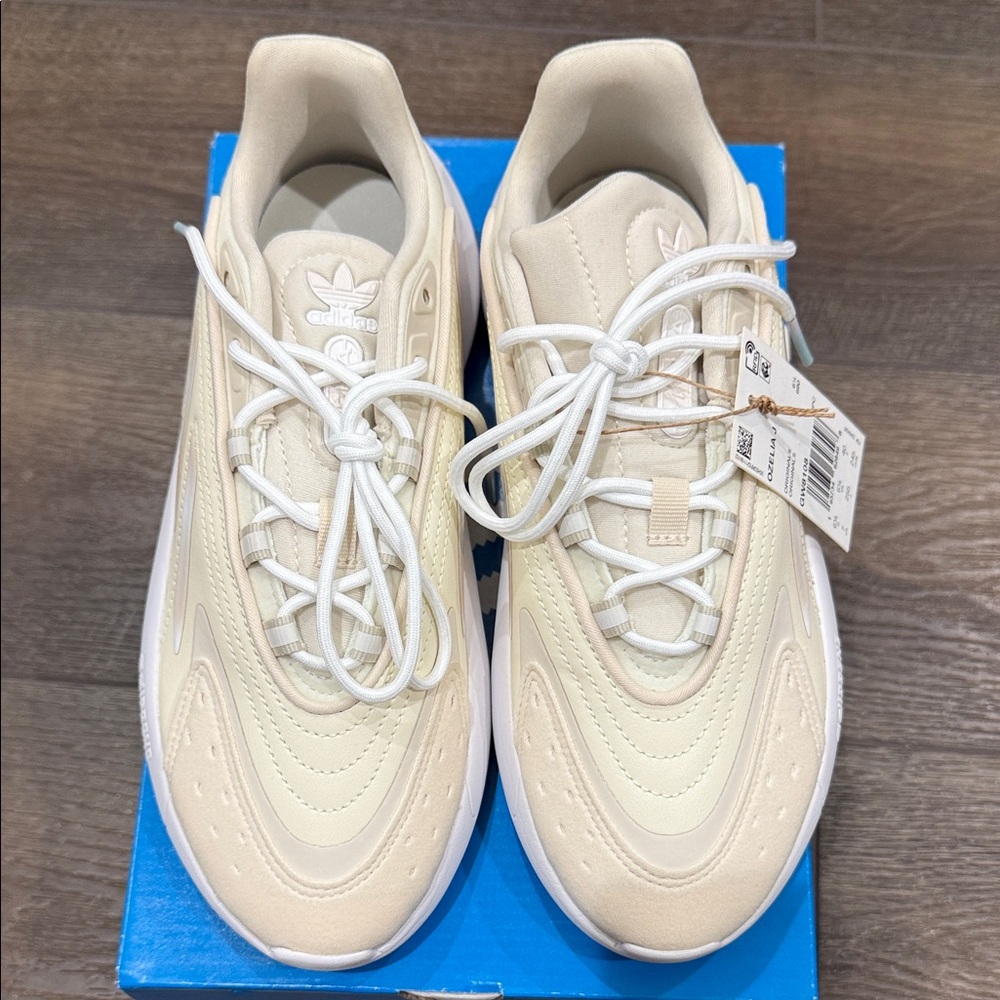 Adidas OZELIA J- Beige and White Sneakers